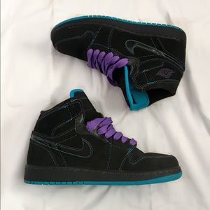 Air Jordan Retro High 1 Shoes